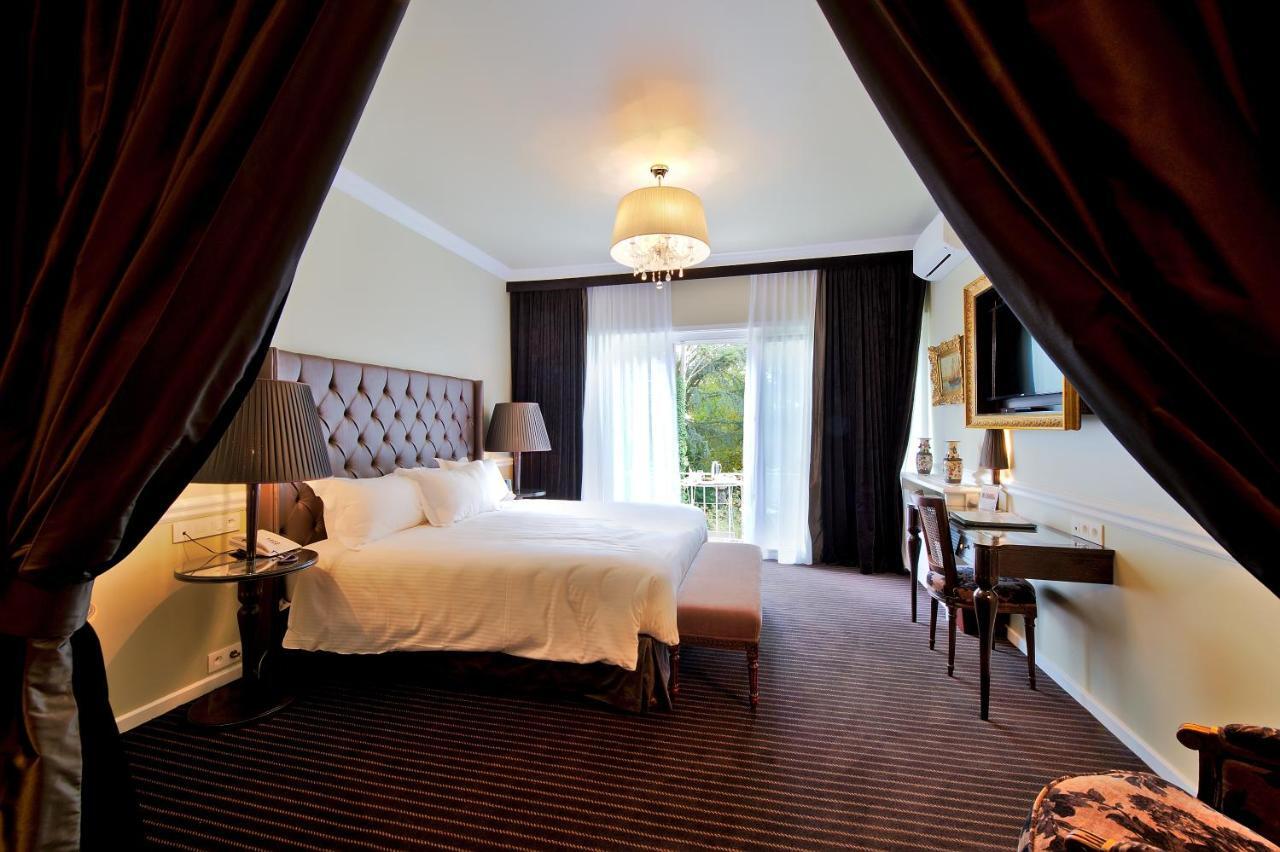 Hotel Manos Premier Saint-Gilles Dış mekan fotoğraf